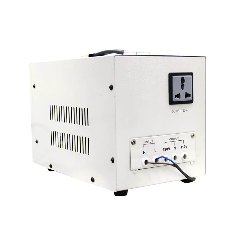 What effective measures does a single-phase voltage stabilizer take to reduce electromagnetic interference?